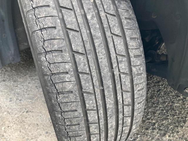 レガシィツーリングワゴン ２．５ｉ　Ｓパッケージリミテッド　ビルシュタインダンパー　プッシュスタート　ハーフレザーシート　パワーシート　ＨＩＤヘッドライト　純正１８インチアルミホイール　純正革巻きステアリング　パドルシフト（21枚目）