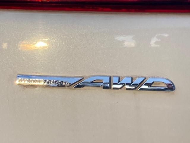 レガシィツーリングワゴン ２．５ｉ　Ｓパッケージリミテッド　ビルシュタインダンパー　プッシュスタート　ハーフレザーシート　パワーシート　ＨＩＤヘッドライト　純正１８インチアルミホイール　純正革巻きステアリング　パドルシフト（28枚目）