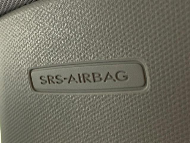 レガシィツーリングワゴン ２．５ｉ　Ｓパッケージリミテッド　ビルシュタインダンパー　プッシュスタート　ハーフレザーシート　パワーシート　ＨＩＤヘッドライト　純正１８インチアルミホイール　純正革巻きステアリング　パドルシフト（40枚目）