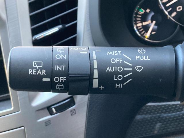 レガシィツーリングワゴン ２．５ｉ　Ｓパッケージリミテッド　ビルシュタインダンパー　プッシュスタート　ハーフレザーシート　パワーシート　ＨＩＤヘッドライト　純正１８インチアルミホイール　純正革巻きステアリング　パドルシフト（48枚目）