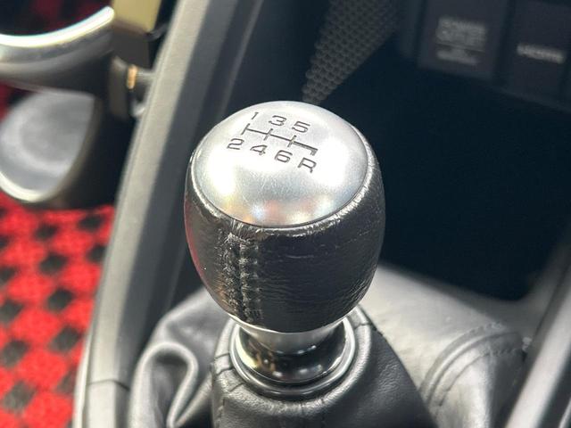 S660 αトラッドレザーエディション 特別仕様車 6速MT センターディスプレイ バックカメラ ハーフレザーシート 純正革巻きステアリング クルーズコントロール 禁煙車 スマートキー ETC ドラレコ LEDヘッドライト(3枚目)