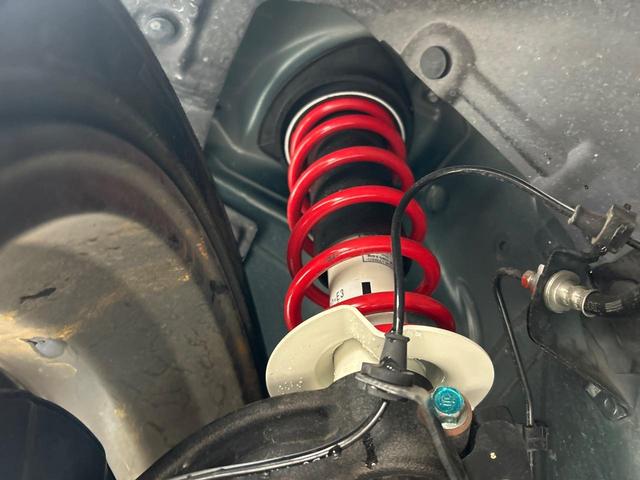 S660 αトラッドレザーエディション 特別仕様車 6速MT センターディスプレイ バックカメラ ハーフレザーシート 純正革巻きステアリング クルーズコントロール 禁煙車 スマートキー ETC ドラレコ LEDヘッドライト(20枚目)