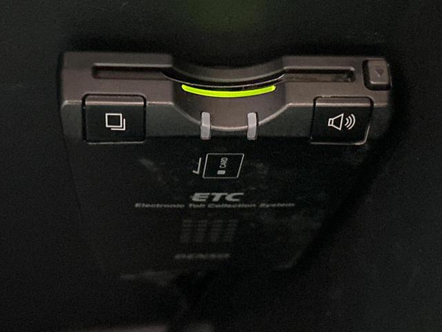 シビック タイプR ユーロ 6MT 純正18インチアルミ SDナビ バックカメラ コーナーセンサー ブラック/レッドアルカンターラバケットシート HIDヘッド フォグランプ デュアルオートエアコン(9枚目)