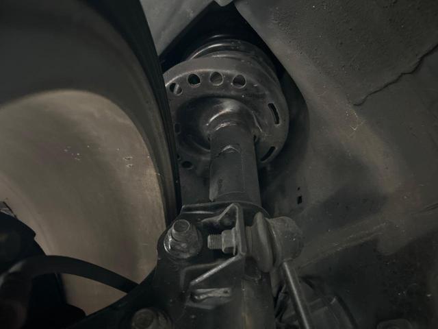 シビック タイプR ユーロ 6MT 純正18インチアルミ SDナビ バックカメラ コーナーセンサー ブラック/レッドアルカンターラバケットシート HIDヘッド フォグランプ デュアルオートエアコン(20枚目)