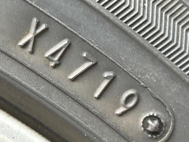 シビック タイプR ユーロ 6MT 純正18インチアルミ SDナビ バックカメラ コーナーセンサー ブラック/レッドアルカンターラバケットシート HIDヘッド フォグランプ デュアルオートエアコン(24枚目)