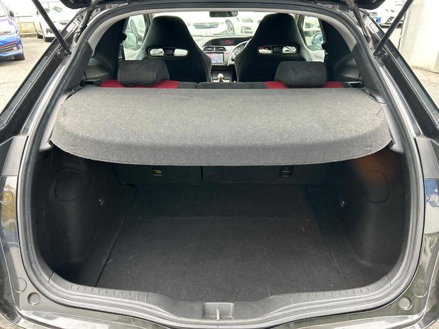 シビック タイプR ユーロ 6MT 純正18インチアルミ SDナビ バックカメラ コーナーセンサー ブラック/レッドアルカンターラバケットシート HIDヘッド フォグランプ デュアルオートエアコン(30枚目)