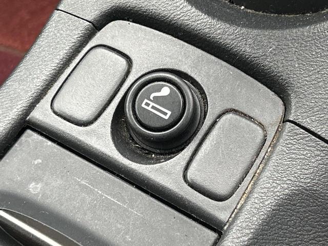 シビック タイプR ユーロ 6MT 純正18インチアルミ SDナビ バックカメラ コーナーセンサー ブラック/レッドアルカンターラバケットシート HIDヘッド フォグランプ デュアルオートエアコン(54枚目)