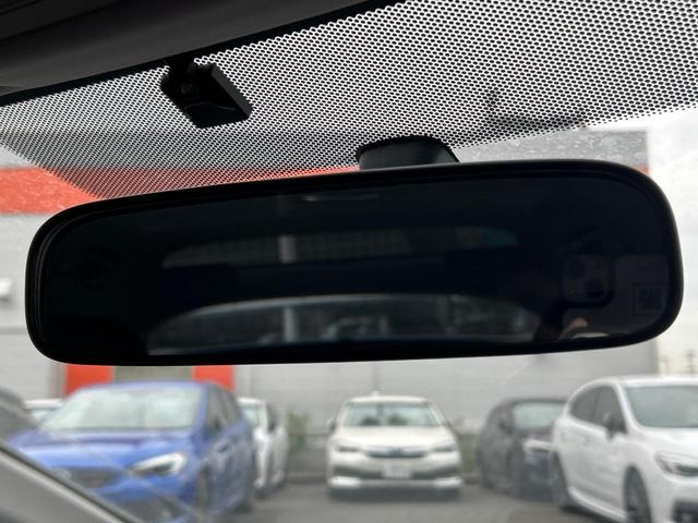 シビック タイプR ユーロ 6MT 純正18インチアルミ SDナビ バックカメラ コーナーセンサー ブラック/レッドアルカンターラバケットシート HIDヘッド フォグランプ デュアルオートエアコン(58枚目)