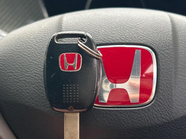 シビック タイプR ユーロ 6MT 純正18インチアルミ SDナビ バックカメラ コーナーセンサー ブラック/レッドアルカンターラバケットシート HIDヘッド フォグランプ デュアルオートエアコン(60枚目)