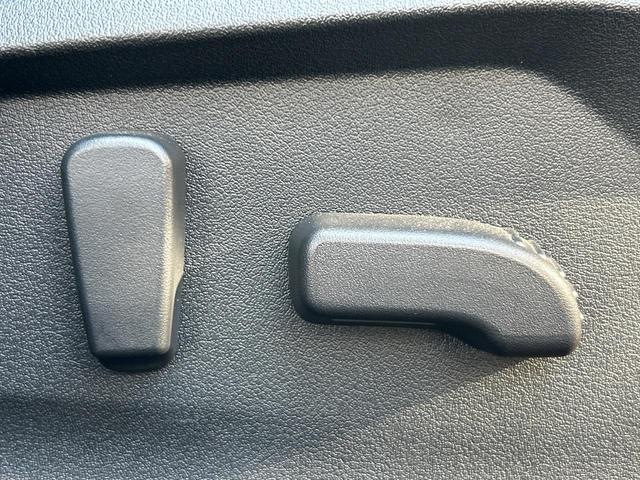 フォレスター Ｘ－ブレイク　メモリシート　プッシュスタート　アイサイトセイフティププラス　サイドカメラ　デイスプレイオーディオ　バックカメラ　ＥＴＣ　ドライブレコーダー　禁煙車　撥水シート　全席シートヒーター（44枚目）