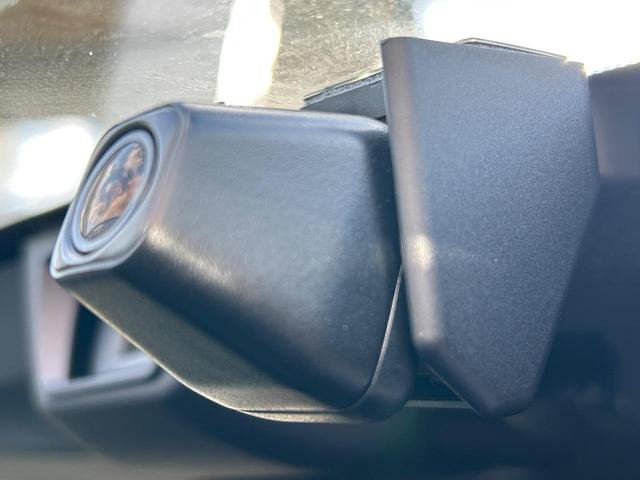 ＢＲＺ Ｓ　デイスプレイオーディオ　バックカメラ　ＥＴＣ　ドライブレコーダー　禁煙車　アイサイトコアテクノロジー　リアビークルディテクション　ハーフレザーシート　シートヒーター　純正１８インチアルミホイール（7枚目）