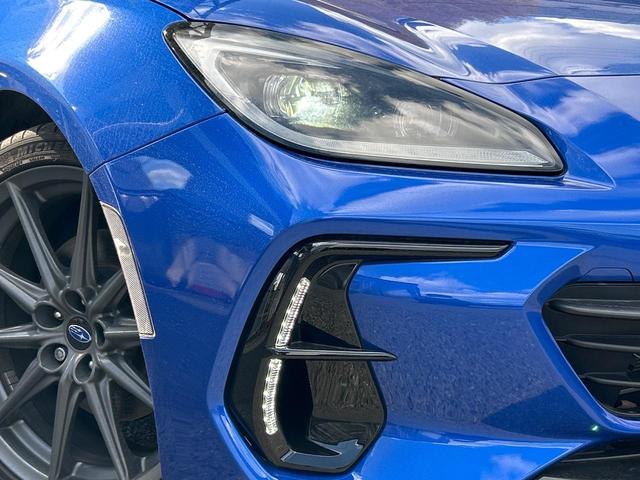 ＢＲＺ Ｓ　デイスプレイオーディオ　バックカメラ　ＥＴＣ　ドライブレコーダー　禁煙車　アイサイトコアテクノロジー　リアビークルディテクション　ハーフレザーシート　シートヒーター　純正１８インチアルミホイール（14枚目）