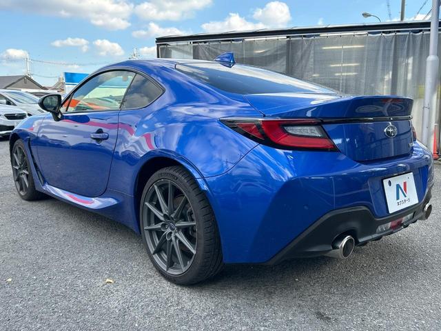 ＢＲＺ Ｓ　デイスプレイオーディオ　バックカメラ　ＥＴＣ　ドライブレコーダー　禁煙車　アイサイトコアテクノロジー　リアビークルディテクション　ハーフレザーシート　シートヒーター　純正１８インチアルミホイール（27枚目）