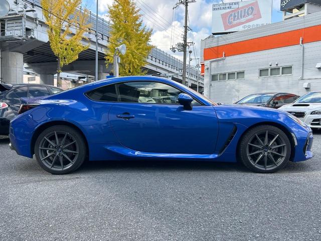 ＢＲＺ Ｓ　デイスプレイオーディオ　バックカメラ　ＥＴＣ　ドライブレコーダー　禁煙車　アイサイトコアテクノロジー　リアビークルディテクション　ハーフレザーシート　シートヒーター　純正１８インチアルミホイール（34枚目）