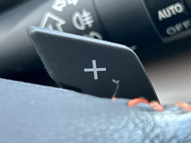 ＸＶ ２．０ｉ－Ｌ　アイサイト　純正８型ナビ　禁煙車　セイフティプラス　バックカメラ　コーナーセンサー　スマートキー＆プッシュスタート　ＥＴＣ　ドラレコ　パドルシフト　革巻きハンドル　純正１７インチアルミ　ＬＥＤヘッドライト（11枚目）