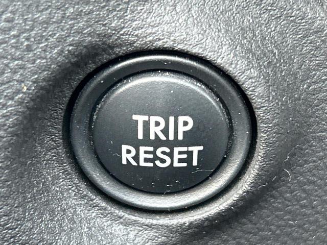 ＸＶ ２．０ｉ－Ｌ　アイサイト　純正８型ナビ　禁煙車　セイフティプラス　バックカメラ　コーナーセンサー　スマートキー＆プッシュスタート　ＥＴＣ　ドラレコ　パドルシフト　革巻きハンドル　純正１７インチアルミ　ＬＥＤヘッドライト（55枚目）