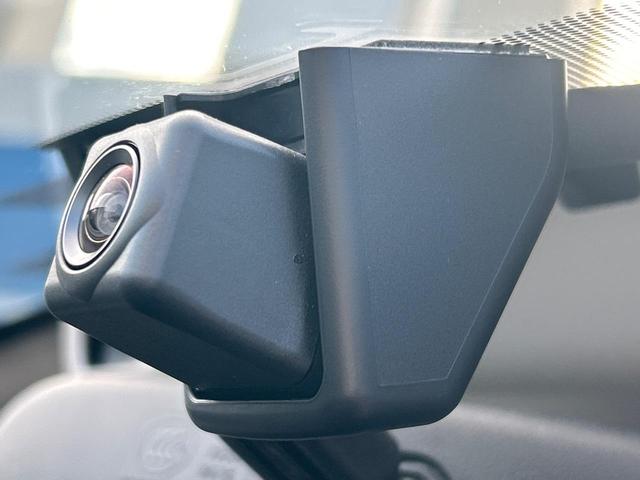 インプレッサスポーツ １．６ｉ－Ｓアイサイト　後期Ｄ型　アイサイトセイフティプラス　フロント＆サイド＆バックカメラ　リアビークルディテクション　純正ＳＤナビ　ＥＴＣ　ドライブレコーダー　禁煙車　パワーシート　プッシュスタート　ＬＥＤヘッドライト（10枚目）