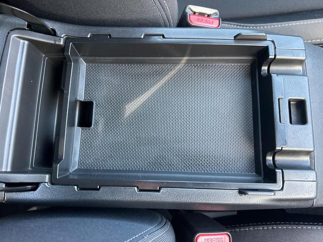 インプレッサスポーツ １．６ｉ－Ｓアイサイト　後期Ｄ型　アイサイトセイフティプラス　フロント＆サイド＆バックカメラ　リアビークルディテクション　純正ＳＤナビ　ＥＴＣ　ドライブレコーダー　禁煙車　パワーシート　プッシュスタート　ＬＥＤヘッドライト（70枚目）