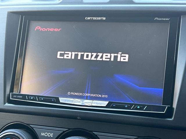 フォレスター ２．０ＸＴ　アイサイト　サンルーフ　パワーバックドア　ルーフレール　黒革シート　ＳＤナビ　バックカメラ　シートヒーター　スマートキー　レーダークルーズ　禁煙車　ＨＩＤヘッドライト　純正１８インチアルミホイール　ＥＴＣ（7枚目）