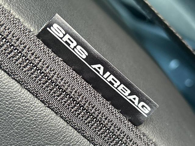 フォレスター ２．０ＸＴ　アイサイト　サンルーフ　パワーバックドア　ルーフレール　黒革シート　ＳＤナビ　バックカメラ　シートヒーター　スマートキー　レーダークルーズ　禁煙車　ＨＩＤヘッドライト　純正１８インチアルミホイール　ＥＴＣ（47枚目）