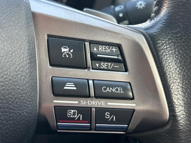 フォレスター ２．０ＸＴ　アイサイト　サンルーフ　パワーバックドア　ルーフレール　黒革シート　ＳＤナビ　バックカメラ　シートヒーター　スマートキー　レーダークルーズ　禁煙車　ＨＩＤヘッドライト　純正１８インチアルミホイール　ＥＴＣ（53枚目）