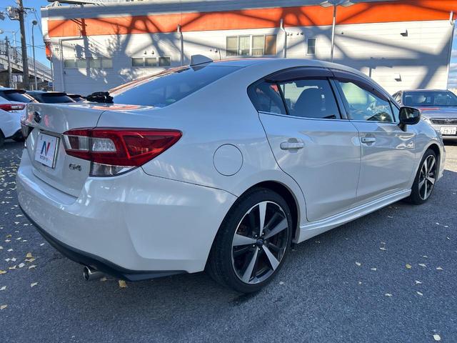 インプレッサG4 2.0i-Sアイサイト LEDヘッドライト プッシュスタート 純正SDナビ バックカメラ ETC 禁煙車 パワーシート 純正革巻きステアリング アイサイトVer3 純正18インチアルミホイール(32枚目)