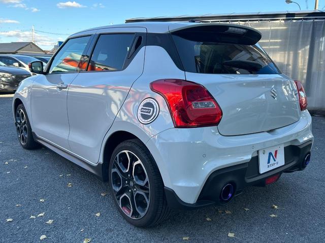 スイフトスポーツ ベースグレード　６速ＭＴ　セーフティサポート　ブラインドスポットモニター　ＧＲｅｄｄｙ製マフラー　純正ＳＤナビ　シートヒーター　ＥＴＣ　ドラレコ　禁煙車　ＬＥＤヘッドライト　純正１７インチアルミホイール　スマートキー（27枚目）