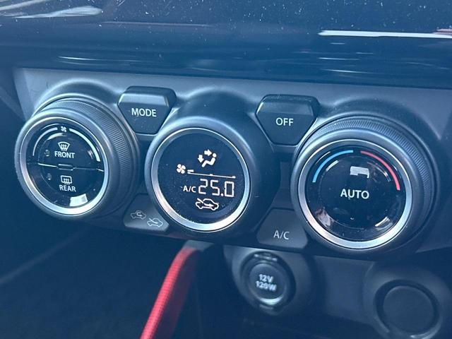 スイフトスポーツ ベースグレード　６速ＭＴ　セーフティサポート　ブラインドスポットモニター　ＧＲｅｄｄｙ製マフラー　純正ＳＤナビ　シートヒーター　ＥＴＣ　ドラレコ　禁煙車　ＬＥＤヘッドライト　純正１７インチアルミホイール　スマートキー（55枚目）