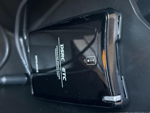 レヴォーグ 1.6GT-Sアイサイト アドバンストセイフティパッケージ サイドカメラ リアビークルディテクション STIフロントエアロ 純正SDナビ バックカメラ ETC ドライブレコーダー 禁煙車 ビルシュタインダンパー パワーシート(9枚目)