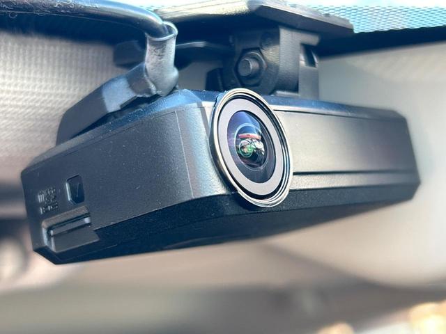 レヴォーグ 1.6GT-Sアイサイト アドバンストセイフティパッケージ サイドカメラ リアビークルディテクション STIフロントエアロ 純正SDナビ バックカメラ ETC ドライブレコーダー 禁煙車 ビルシュタインダンパー パワーシート(10枚目)