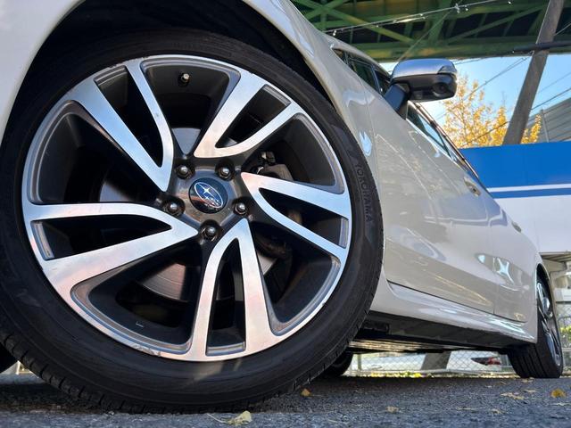 レヴォーグ 1.6GT-Sアイサイト アドバンストセイフティパッケージ サイドカメラ リアビークルディテクション STIフロントエアロ 純正SDナビ バックカメラ ETC ドライブレコーダー 禁煙車 ビルシュタインダンパー パワーシート(18枚目)