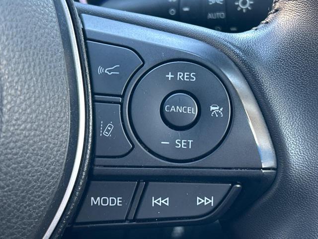 カローラスポーツ ハイブリッドG Z TRDフルエアロ 禁煙車 プリクラッシュセーフティ 純正ディスプレイオーディオ バックカメラ シートヒーター レーダークルーズ ETC 革巻きハンドル 純正18インチアルミ スマートキー(4枚目)