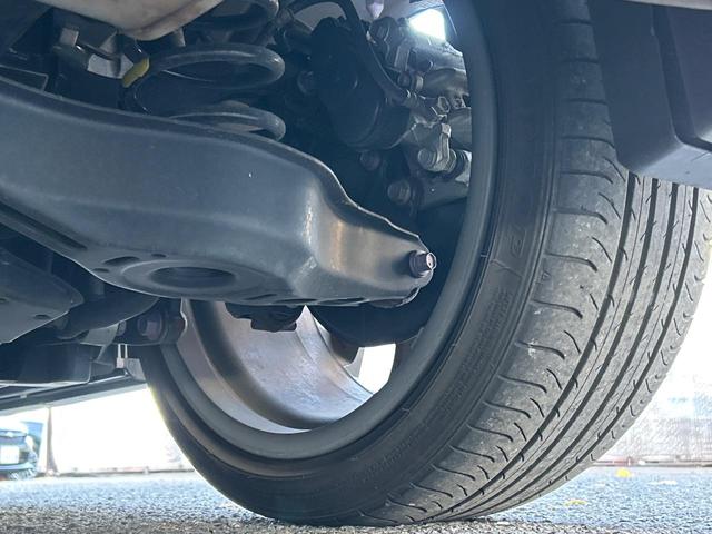 カローラスポーツ ハイブリッドG Z TRDフルエアロ 禁煙車 プリクラッシュセーフティ 純正ディスプレイオーディオ バックカメラ シートヒーター レーダークルーズ ETC 革巻きハンドル 純正18インチアルミ スマートキー(32枚目)