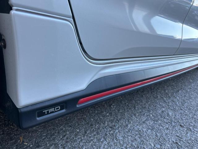 カローラスポーツ ハイブリッドG Z TRDフルエアロ 禁煙車 プリクラッシュセーフティ 純正ディスプレイオーディオ バックカメラ シートヒーター レーダークルーズ ETC 革巻きハンドル 純正18インチアルミ スマートキー(37枚目)