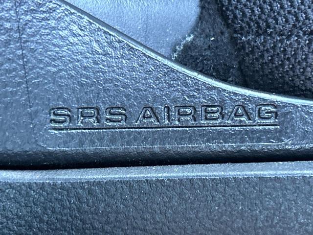 カローラスポーツ ハイブリッドG Z TRDフルエアロ 禁煙車 プリクラッシュセーフティ 純正ディスプレイオーディオ バックカメラ シートヒーター レーダークルーズ ETC 革巻きハンドル 純正18インチアルミ スマートキー(45枚目)