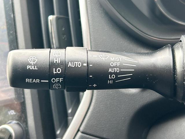 インプレッサスポーツ 2.0i-Lアイサイト アドバンスドセイフティパッケージ 4WD 純正SDナビ バックカメラ LEDヘッドライト 純正17インチアルミホイール パドルシフト 革巻きステアリング デュアルオートエアコン スマートキー ETC(53枚目)