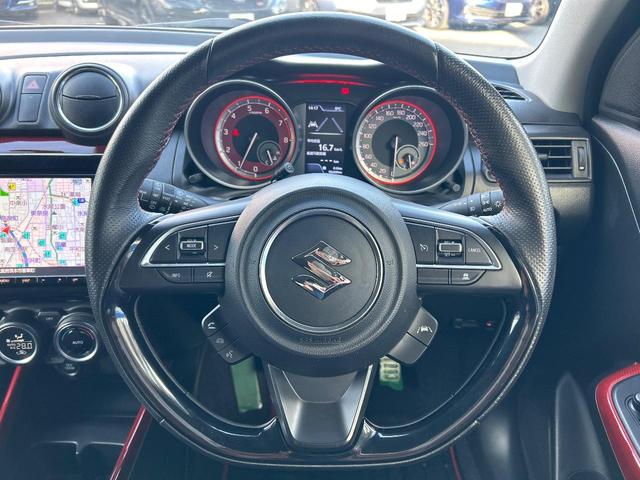 スイフトスポーツ ベースグレード　６ＭＴ　禁煙車　全周囲カメラ　アダプティブクルーズコントロール　純正ナビ　ＥＴＣ　ドラレコ　シートヒーター　スマートキー　革巻きハンドル　ＬＥＤヘッドライト　純正１７インチアルミ（13枚目）
