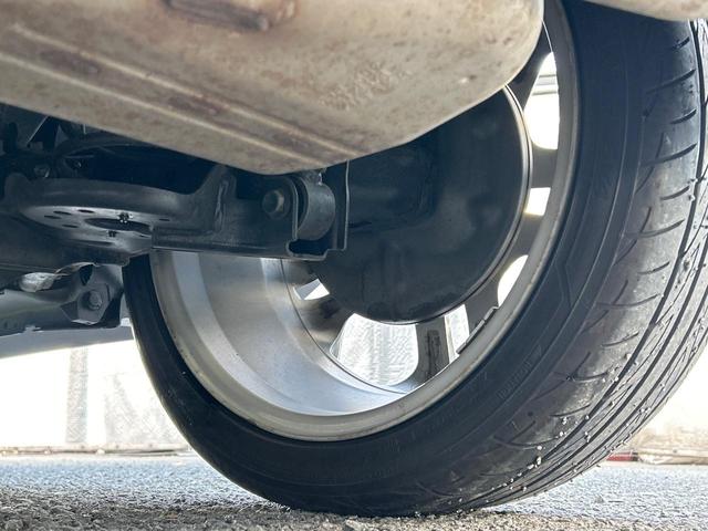 スイフトスポーツ ベースグレード　６ＭＴ　禁煙車　全周囲カメラ　アダプティブクルーズコントロール　純正ナビ　ＥＴＣ　ドラレコ　シートヒーター　スマートキー　革巻きハンドル　ＬＥＤヘッドライト　純正１７インチアルミ（34枚目）