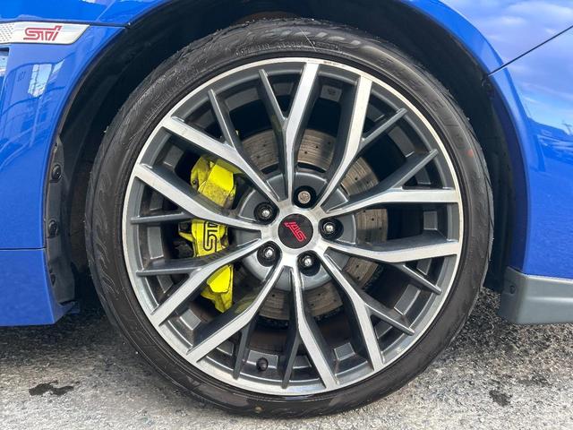 ＷＲＸ ＳＴＩ ＳＴＩ　タイプＳ　最終Ｆ型　アドバンストセイフティパッケージ　フロント＆サイド＆バックカメラ　リアビークルディテクション　大型リアスポイラー　ＳＴＩエアロ　純正８型ＳＤナビ　ＥＴＣ　ドライブレコーダー　禁煙車（23枚目）