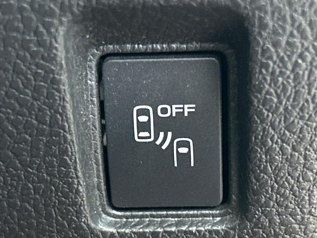 ＷＲＸ ＳＴＩ ＳＴＩ　タイプＳ　最終Ｆ型　アドバンストセイフティパッケージ　フロント＆サイド＆バックカメラ　リアビークルディテクション　大型リアスポイラー　ＳＴＩエアロ　純正８型ＳＤナビ　ＥＴＣ　ドライブレコーダー　禁煙車（52枚目）