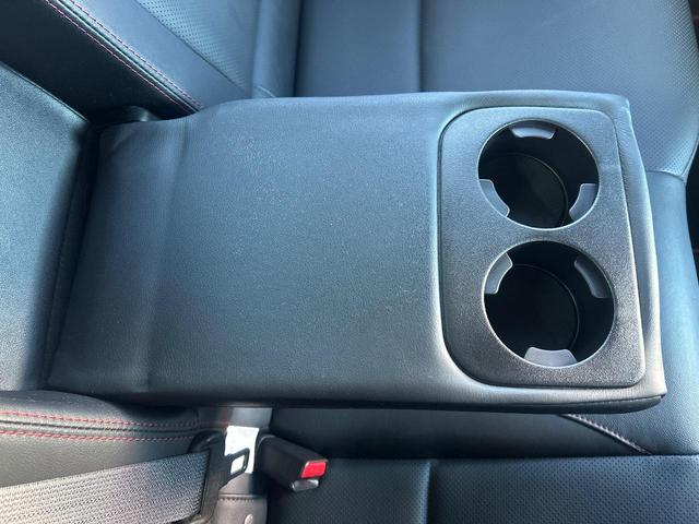 ＷＲＸ　ＳＴＩ ＳＴＩ　革シート　アドバンストセイフティパッケージ　サイドカメラ　リアビークル　ＳＴＩスタイルパッケージ　ＳＴＩタワーバー　大型リアスポイラー　ＨＫＳ製マフラー　純正ＳＤナビ　バックカメラ　ＥＴＣ　禁煙車（52枚目）