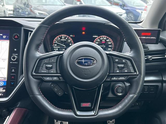 レヴォーグ ＳＴＩスポーツ　ＥＸ　ＳＴＩエアロパッケージ　スマートリヤビューミラー　パワーバックドア　純正１１．６インチナビ　フロント＆サイド＆バックカメラ　革シート　シートヒーター　ＥＴＣ　禁煙車　純正１８インチアルミホイール（10枚目）