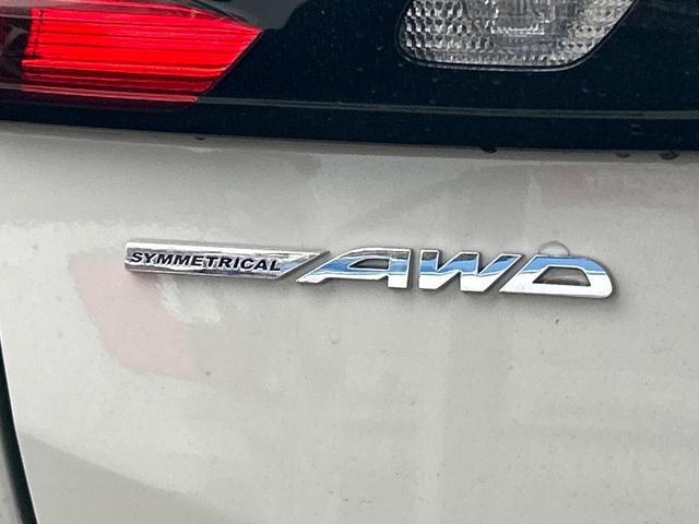 レヴォーグ ＳＴＩスポーツ　ＥＸ　ＳＴＩエアロパッケージ　スマートリヤビューミラー　パワーバックドア　純正１１．６インチナビ　フロント＆サイド＆バックカメラ　革シート　シートヒーター　ＥＴＣ　禁煙車　純正１８インチアルミホイール（27枚目）