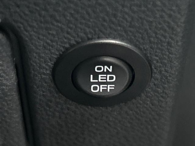 レヴォーグ ＳＴＩスポーツ　ＥＸ　ＳＴＩエアロパッケージ　スマートリヤビューミラー　パワーバックドア　純正１１．６インチナビ　フロント＆サイド＆バックカメラ　革シート　シートヒーター　ＥＴＣ　禁煙車　純正１８インチアルミホイール（56枚目）