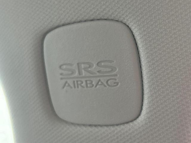 インプレッサスポーツ ２．０ｉ－Ｌアイサイト　後期Ｅ型　純正８型ＳＤナビ　バックカメラ　誤発進抑制機能　スマートキー　ＥＴＣ　ドラレコ　メモリ付パワーシート　禁煙車　純正１７インチアルミホイール　レーダクルーズコントロール（41枚目）