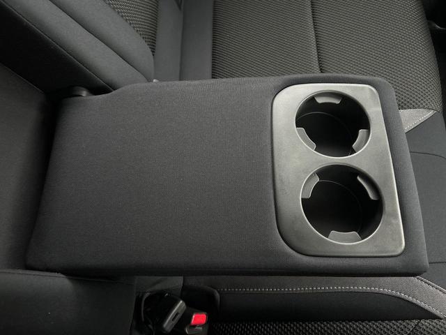 インプレッサスポーツ ２．０ｉ－Ｌアイサイト　後期Ｅ型　純正８型ＳＤナビ　バックカメラ　誤発進抑制機能　スマートキー　ＥＴＣ　ドラレコ　メモリ付パワーシート　禁煙車　純正１７インチアルミホイール　レーダクルーズコントロール（42枚目）