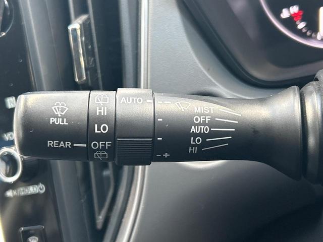 クロストレック リミテッド　純正１１．６インチナビ　全周囲モニター　前側方警戒アシスト　シートヒーター　ステアリングヒーター　メモリ付パワーシート　禁煙車　ＥＴＣ　ドラレコ　純正１８インチアルミホイール　ＬＥＤヘッドライト（36枚目）