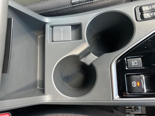 クロストレック リミテッド　純正１１．６インチナビ　全周囲モニター　前側方警戒アシスト　シートヒーター　ステアリングヒーター　メモリ付パワーシート　禁煙車　ＥＴＣ　ドラレコ　純正１８インチアルミホイール　ＬＥＤヘッドライト（43枚目）