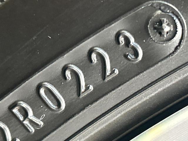 クロストレック リミテッド　純正１１．６インチナビ　全周囲モニター　前側方警戒アシスト　シートヒーター　ステアリングヒーター　メモリ付パワーシート　禁煙車　ＥＴＣ　ドラレコ　純正１８インチアルミホイール　ＬＥＤヘッドライト（49枚目）