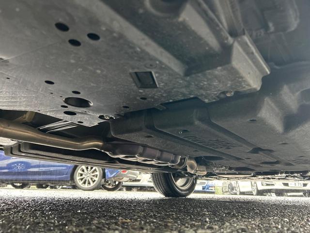 クロストレック リミテッド　純正１１．６インチナビ　全周囲モニター　前側方警戒アシスト　シートヒーター　ステアリングヒーター　メモリ付パワーシート　禁煙車　ＥＴＣ　ドラレコ　純正１８インチアルミホイール　ＬＥＤヘッドライト（64枚目）